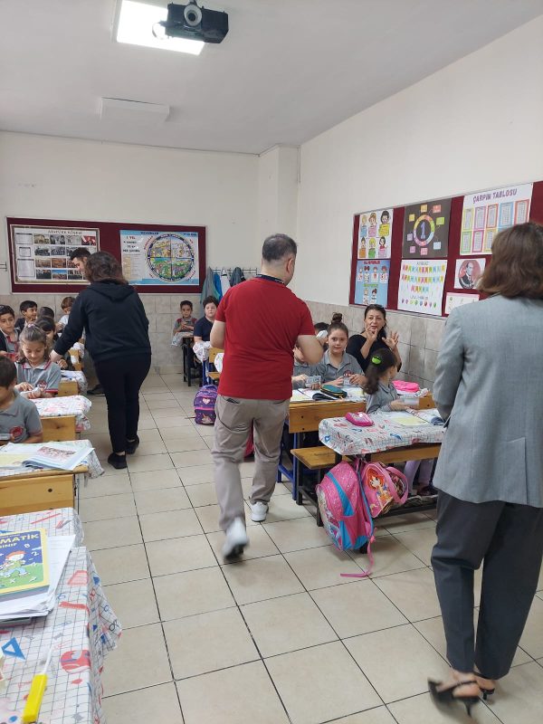 agiz-ve-dis-sagligi-bilgilendirme-etkinligi65854b98819a9.jpeg