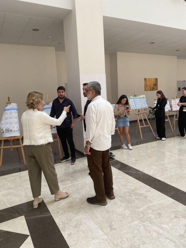 "Introduction to Sustainability" Dersi Öğrenci Projeleri Sergisi Gerçekleştirildi