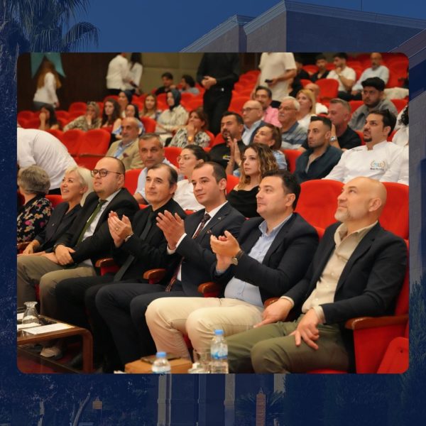 Antalya Bilim Üniversitesi Aşçılık Programı Mezuniyetini Gururla Kutladı