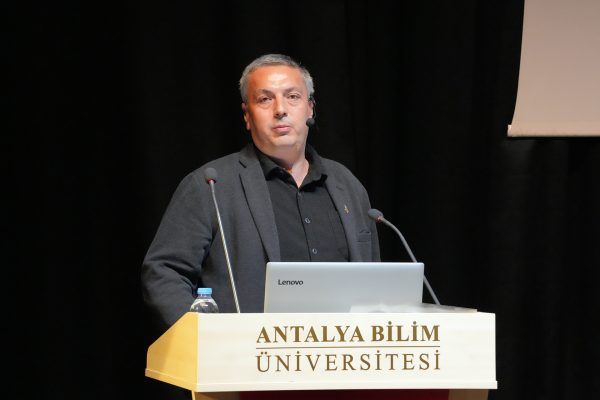 Anadolu'nun Kanatlı Misafirleri Tehlikede!