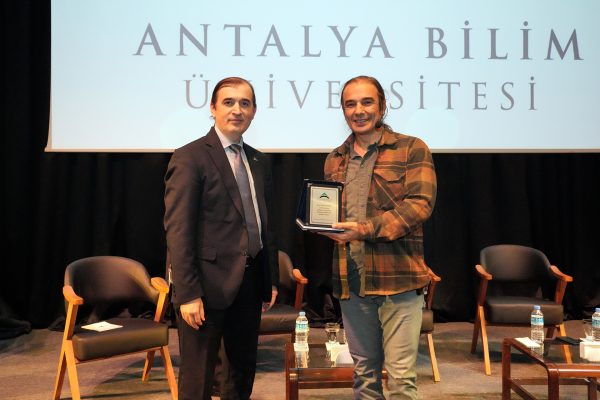 Anadolu'nun Kanatlı Misafirleri Tehlikede!