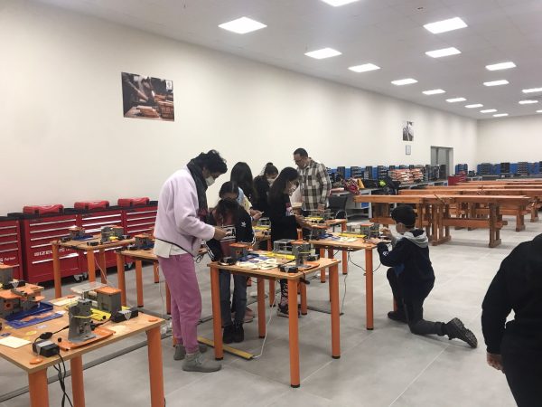 Antalya Bilimpark’ta Eğitimler Başladı