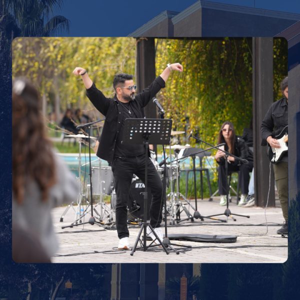 Üniversitemizde Rock Rüzgarı Esti! "Rock Science Band" Haluk Levent Şarkılarıyla Coşturdu