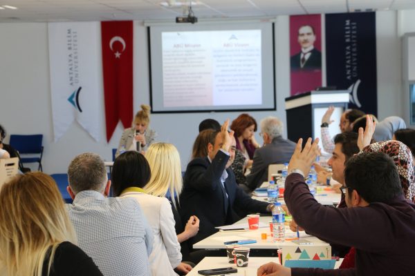 Antalya Bilim Üniversitesi’nde Kalite Yönetimi Eğitimi başladı