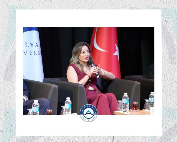 Antalya Bilim Üniversitesi’nde “Geleceğin Hukukçuları Zirvesi” Coşkusu