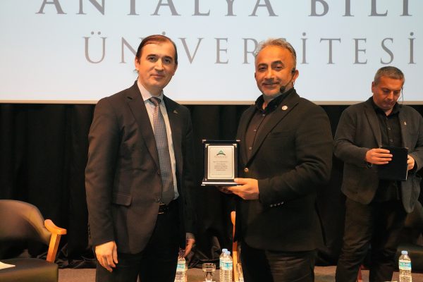 Anadolu'nun Kanatlı Misafirleri Tehlikede!