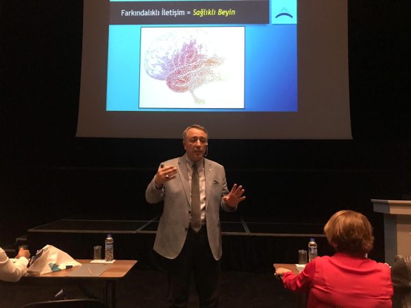 Etkili İletişim ve Duygu Kontrolü Semineri