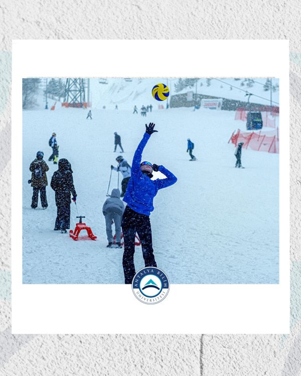 Antalya Bilim University Took to the Court at the Turkish Interuniversity Snow Volleyball Championship