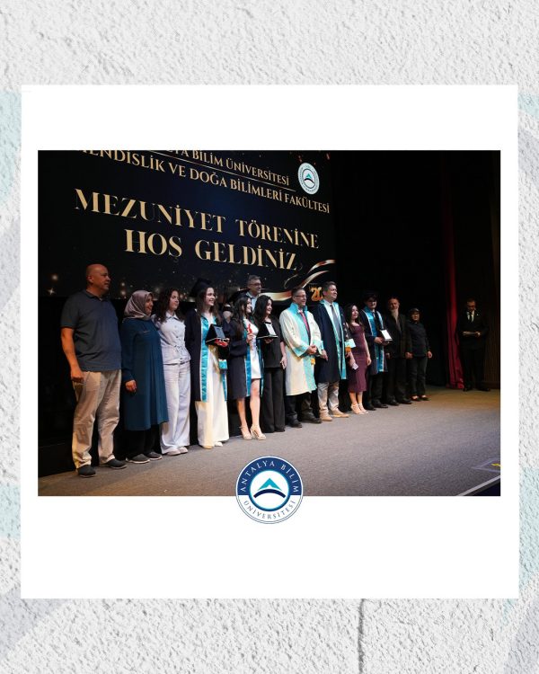 Mühendislik ve Doğa Bilimleri Fakültesi Mezuniyet Gururu ve Ortak Eğitim Heyecanı