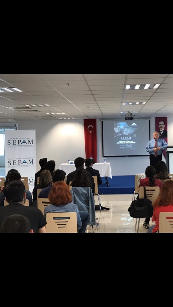 SEPAM Dış Politika ve Güvenlik Okulu Akademisi