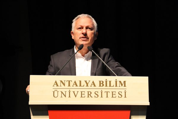 ABÜ’de Çanakkale Şehitlerini Anma Günü ve İstiklal Marşı’nın Kabulü
