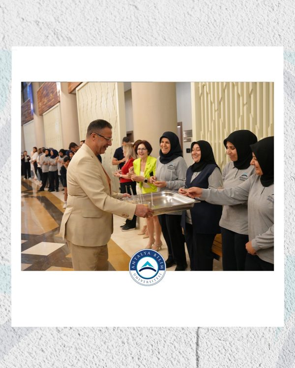 Antalya Bilim Üniversitesi’nde Bayramlaşma Programı Gerçekleştirildi