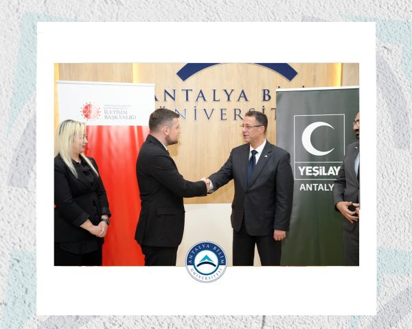 Bağımlılıkla Mücadelede Güç Birliği: İletişim Başkanlığı, Antalya Bilim Üniversitesi ve Yeşilay Arasında Protokol İmzalandı