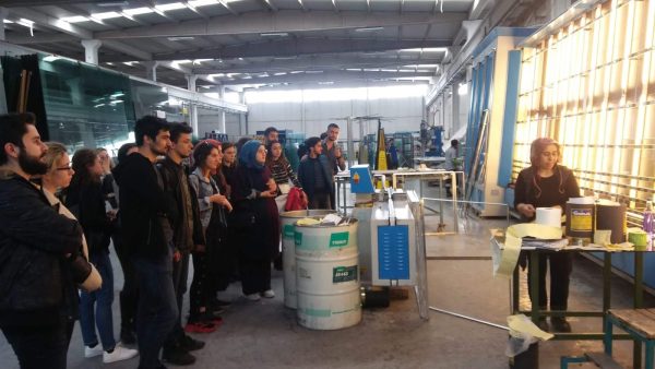 mimarlik-bolumu-ogrencileri-arc-1402-malzeme-ve-yapi-bilgisine-giris-dersi-nde-teknik-gezi-yapti5cd55a8fc973b.jpeg