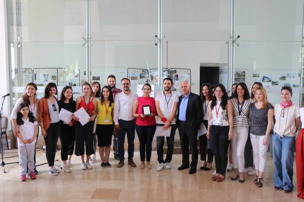 antalya-bilim-universitesi-1-tasarim-festivali-tamamlandi5af47113573e7.jpeg