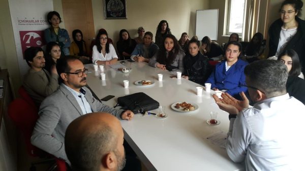 iaed-3106-girisimcilik-ve-pazarlama-dersi-ogrencilerinin-icmimarlar-odasi-na-teknik-gezisi5c80e1a6d8fed.jpeg