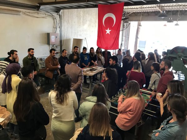 mobilya-tasarimi-icin-malzeme-ve-uretim-teknikleri-dersi-teknik-gezisi5e69ca90d6dd2.jpeg