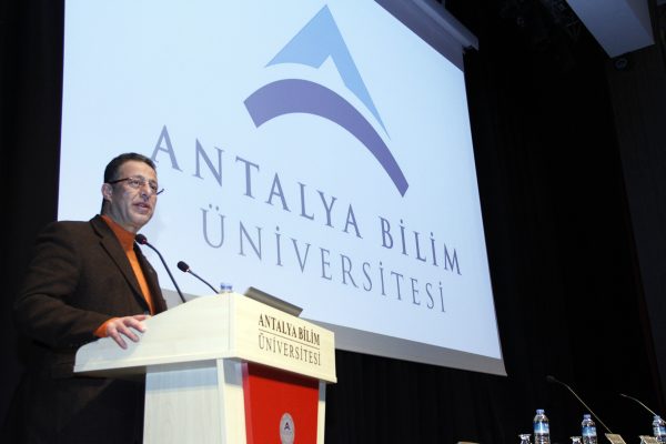antalya-bilim-universitesi-nde-immanuel-kant-konferansi67485febaf006.jpeg