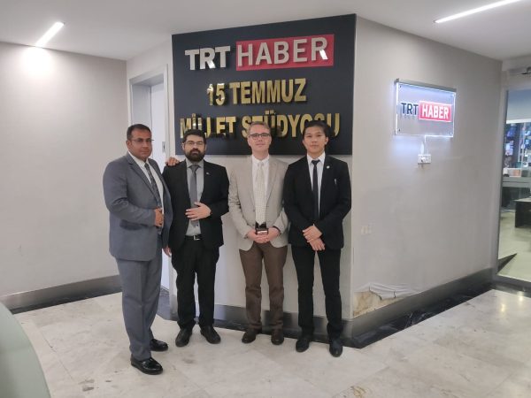 siyaset-bilimi-ve-uluslararasi-iliskiler-bolumu-ogrencilerinin-ankara-gezisi5cdfdd2d02eb2.jpeg