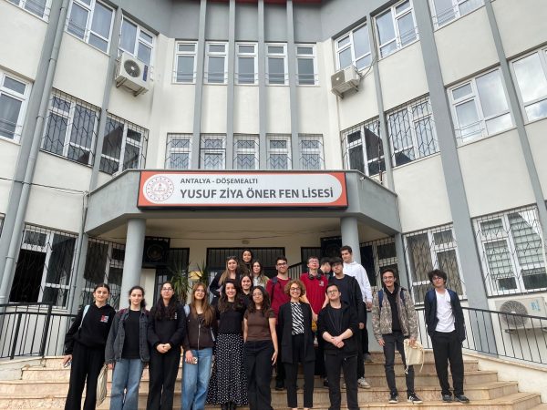 prof-dr-cerem-cenker-yonetiminde-sepam-dan-ergenlik-farkindaligi-etkinligi6a2aaa932426b.jpeg