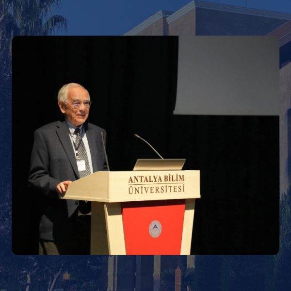 sitd-xx1-lisanustu-konferansi-universitemizde-gerceklestirildi-2682334f497d55.jpeg