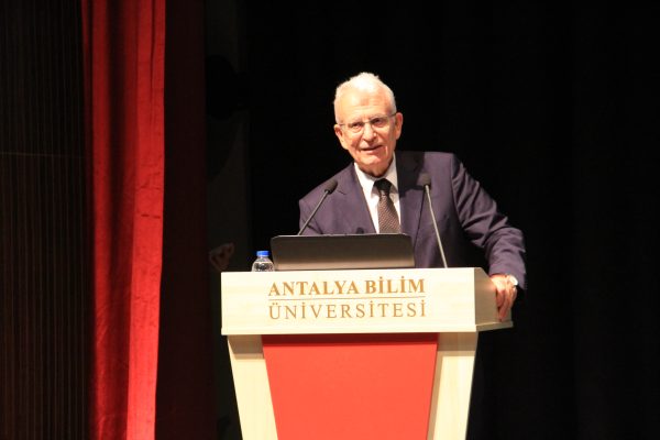 muhendislik-fakultesi-akademik-kurul-bulusmasi5e05a6984bacc.jpeg