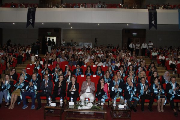 2024-2025-egitim-ogretim-yili-beyaz-onluk-giyme-toreni672a27927ba29.jpeg