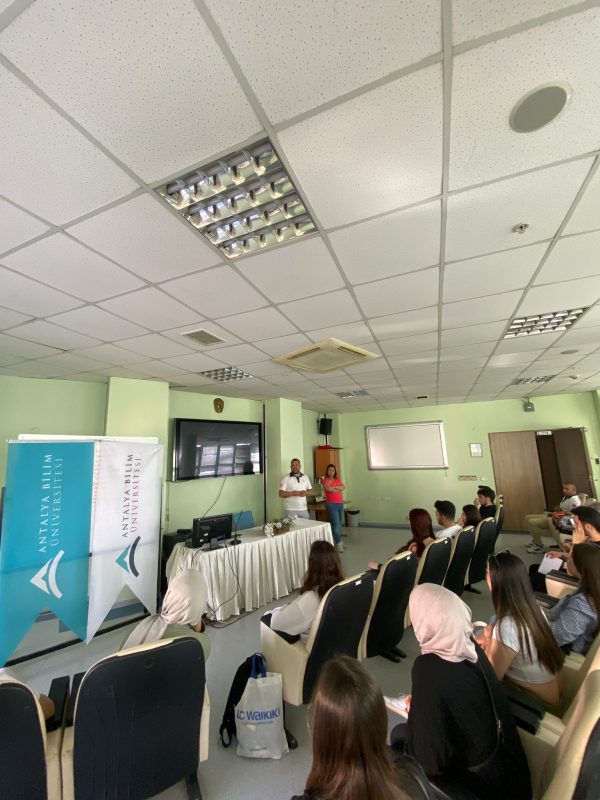112-kontrol-komuta-merkezi-2-ziyaret662bb841ea1ec.jpeg