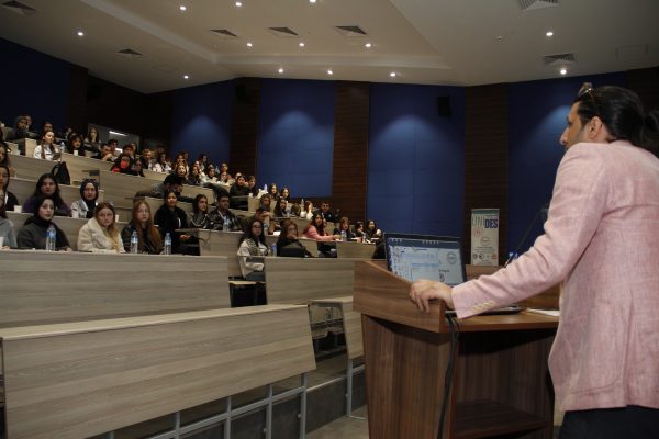 genclik-gucleniyor-kisisel-sosyal-ve-mesleki-farkindalik-programi-unides6756e28d8feb0.jpeg