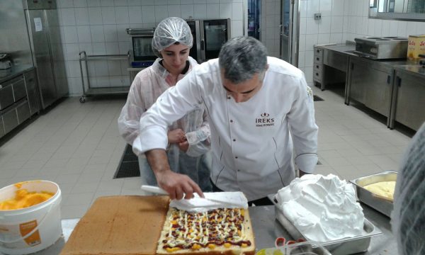 ekmek-yapimi-ve-pastacilik-workshop5ae2d55fa1a33.jpeg