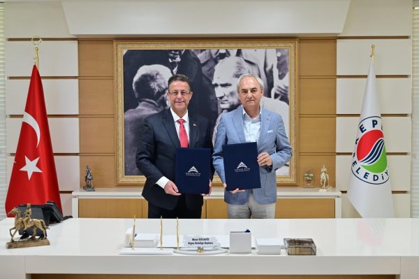 Uluslararası Ortak Eğitim Programımız Kapsamında Kepez Belediyesi ile İş Birliği Protokolü İmzalandı
